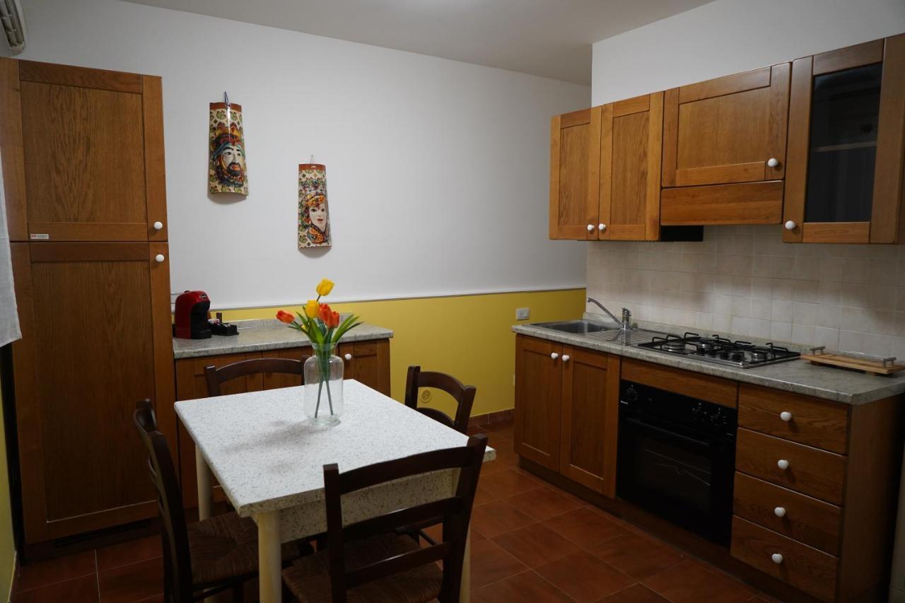 Sicily House Caronda Catania Apartment ภายนอก รูปภาพ