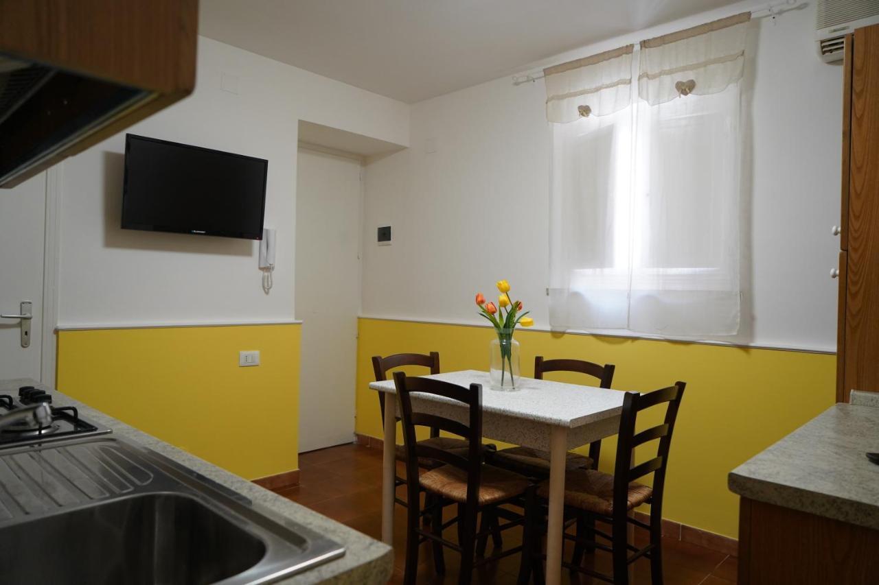 Sicily House Caronda Catania Apartment ภายนอก รูปภาพ