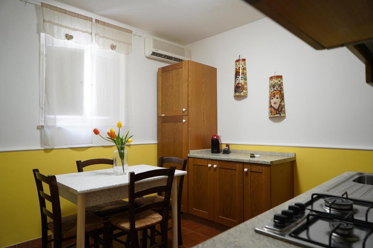 Sicily House Caronda Catania Apartment ภายนอก รูปภาพ